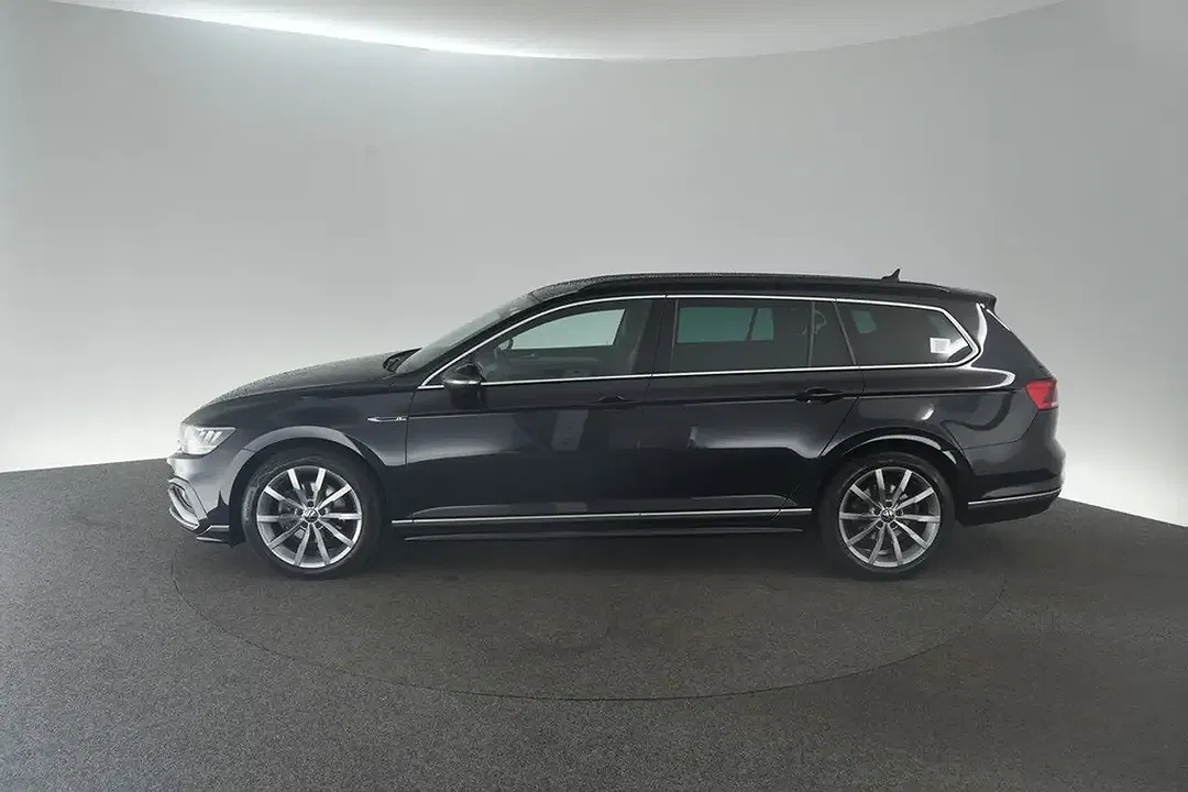 Volkswagen Passat Variant - Thumbnail 5