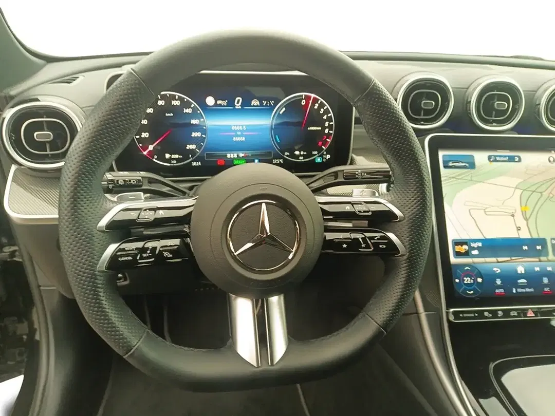 Mercedes-Benz C 300 - Thumbnail 15