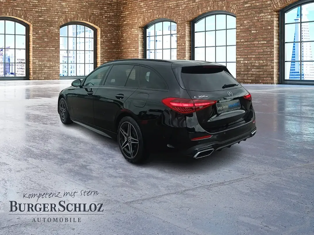 Mercedes-Benz C 300 - Thumbnail 8