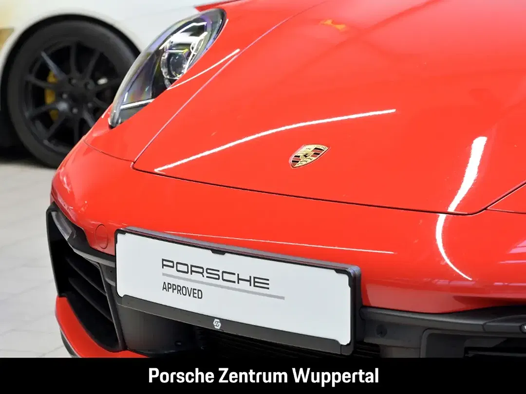 Porsche 992 - Thumbnail 10