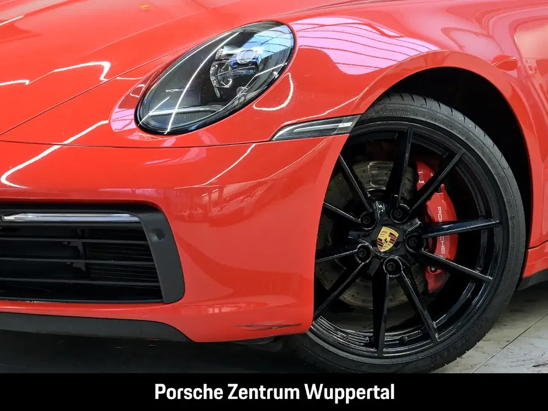 Porsche 992 - Thumbnail 9