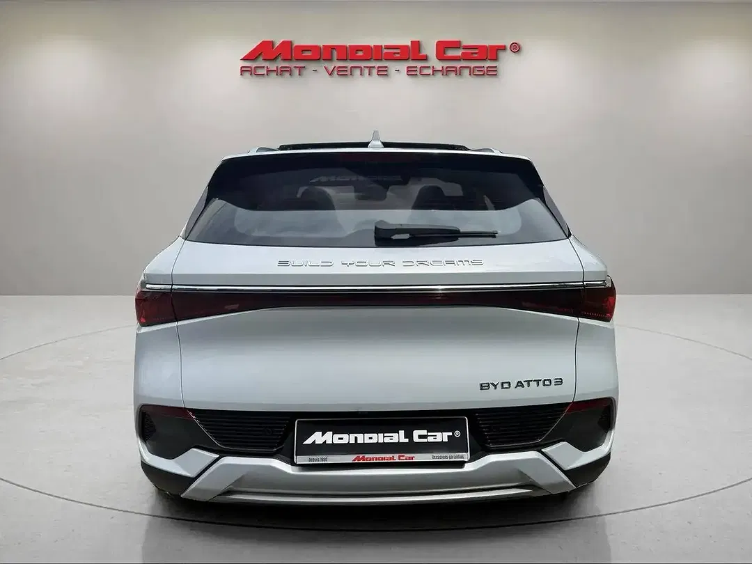 BYD Atto 3 - Thumbnail 7