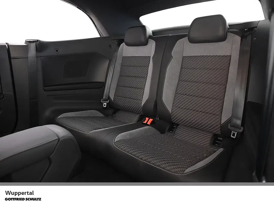 Volkswagen T-Roc - Thumbnail 15