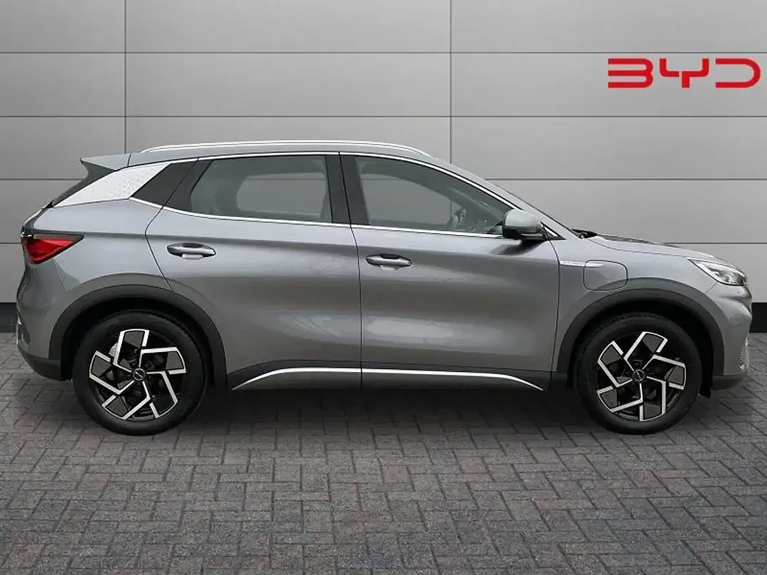 BYD Atto 3 - Thumbnail 15