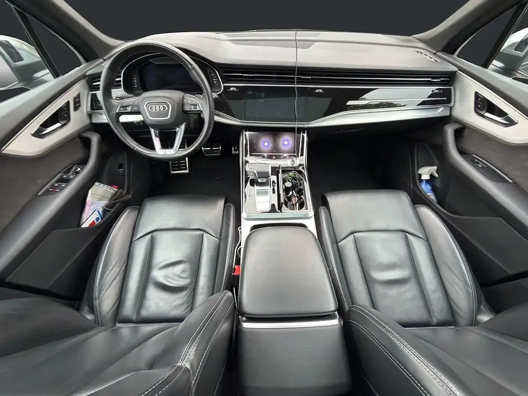 Audi SQ7 - Thumbnail 14