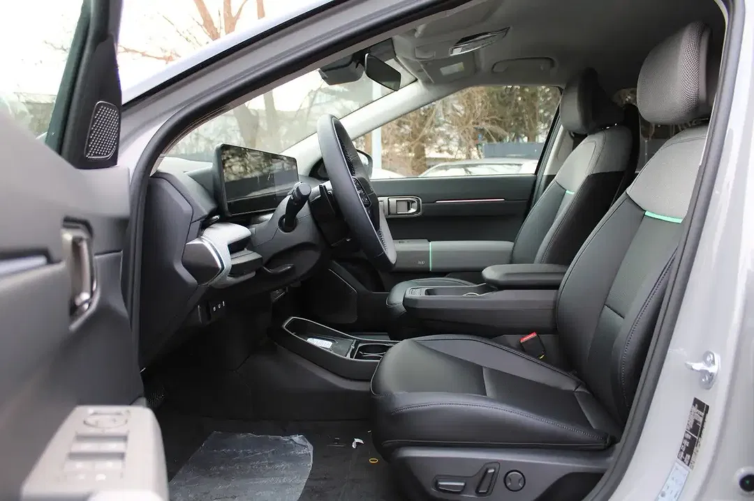 Kia EV4 - Thumbnail 8