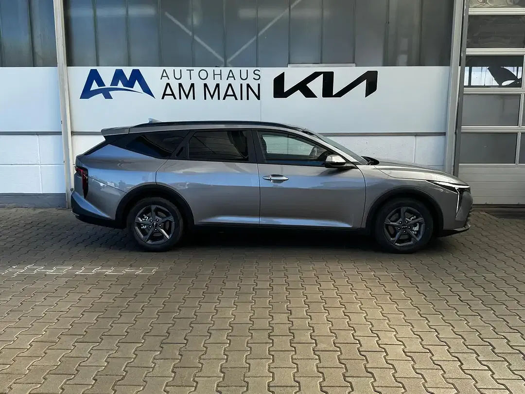 Kia K4 - Thumbnail 6