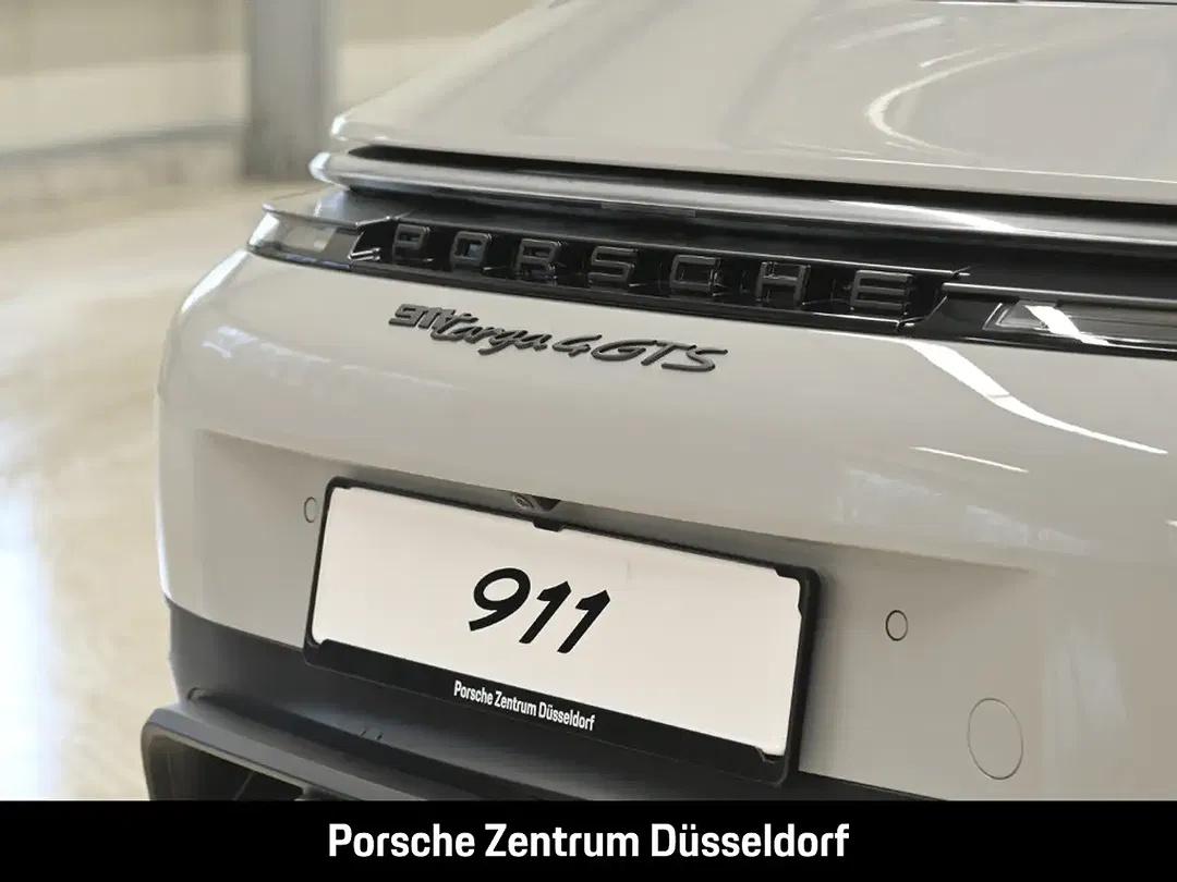 Porsche 992 - Thumbnail 10