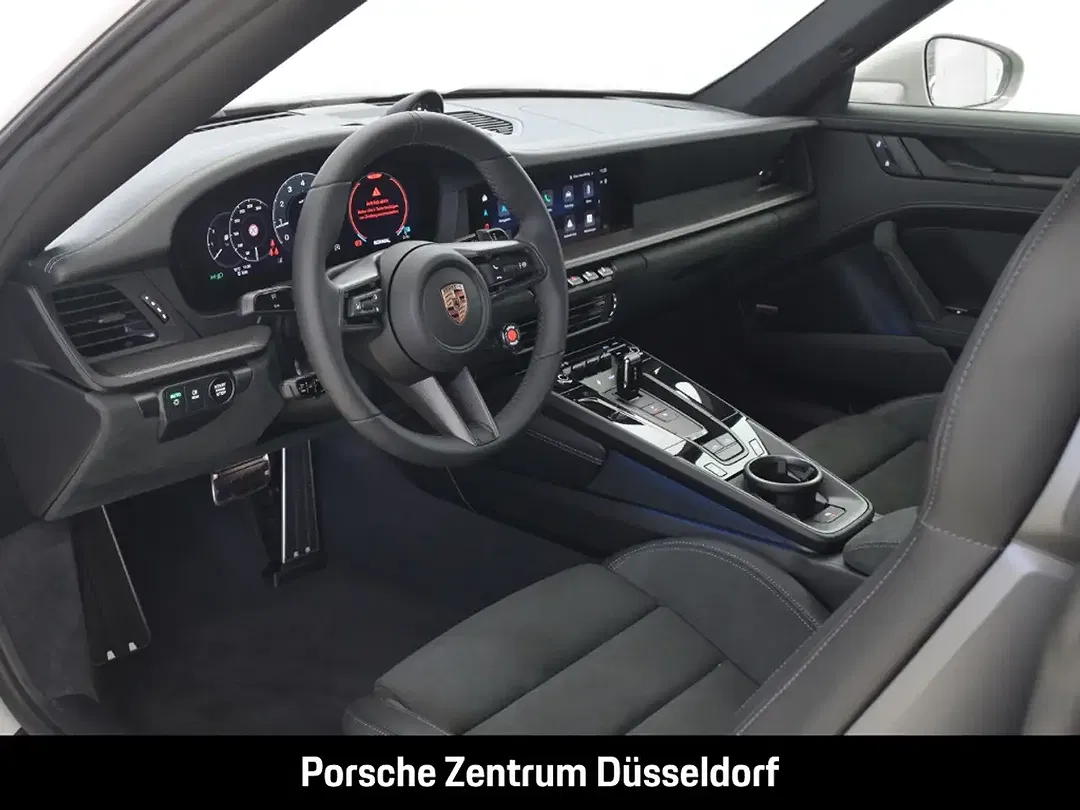 Porsche 992 - Thumbnail 11
