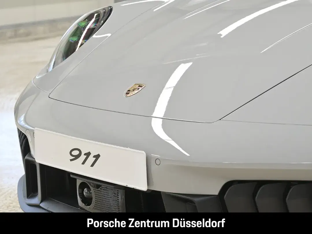 Porsche 992 - Thumbnail 7