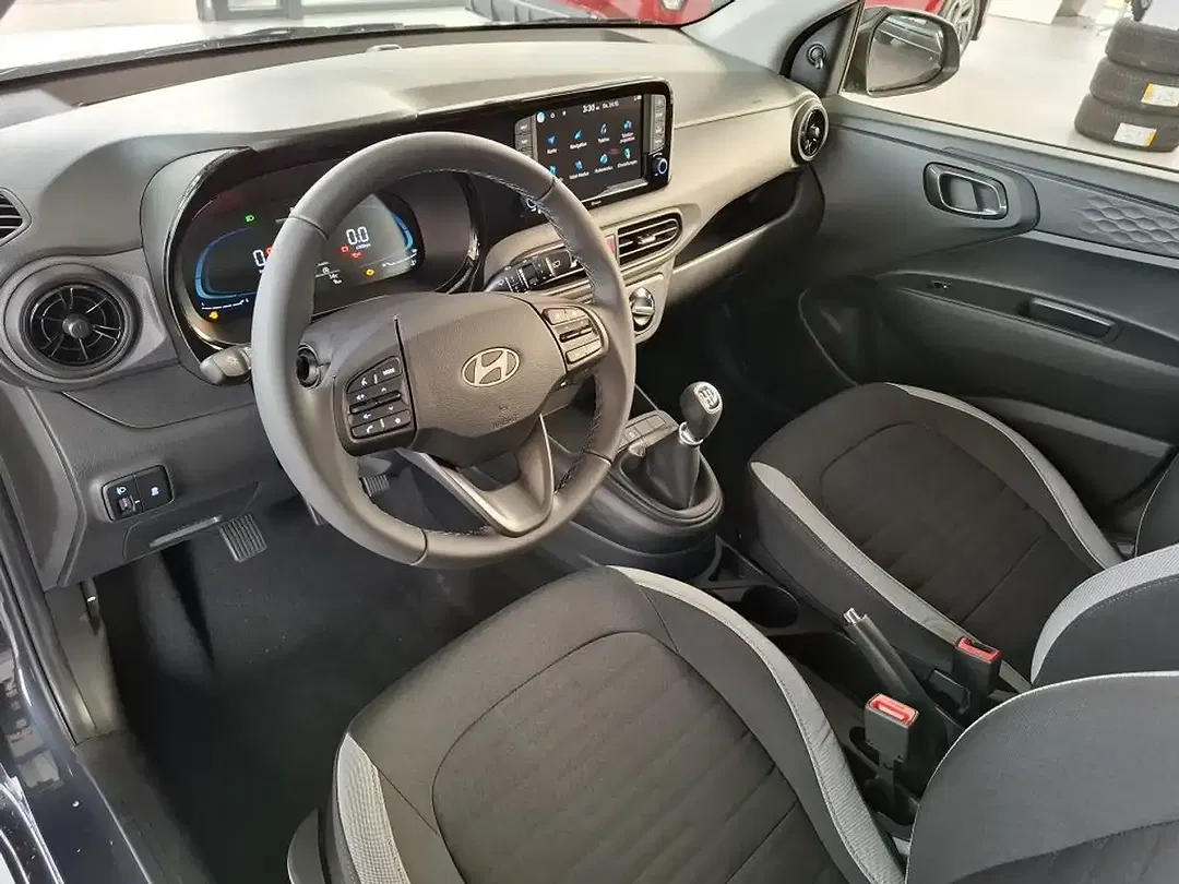 Hyundai i10 - Thumbnail 15
