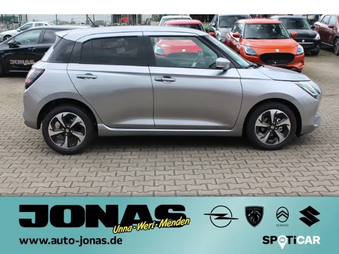 Suzuki Swift - Thumbnail 5