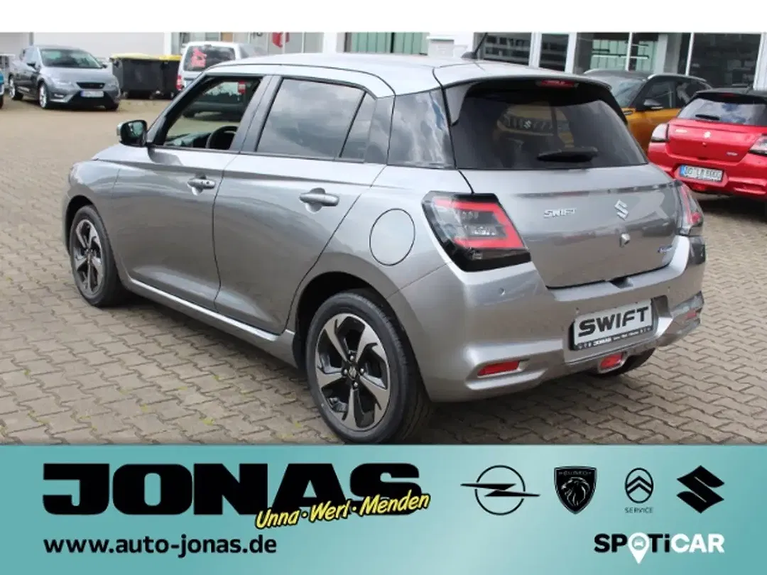 Suzuki Swift - Thumbnail 9