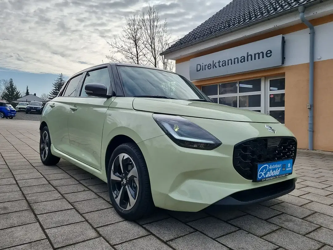 Suzuki Swift - Thumbnail 6