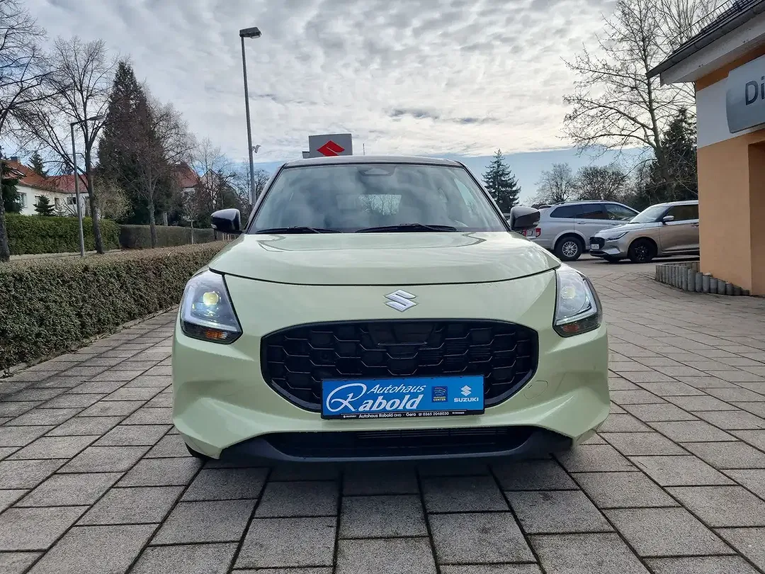 Suzuki Swift - Thumbnail 7