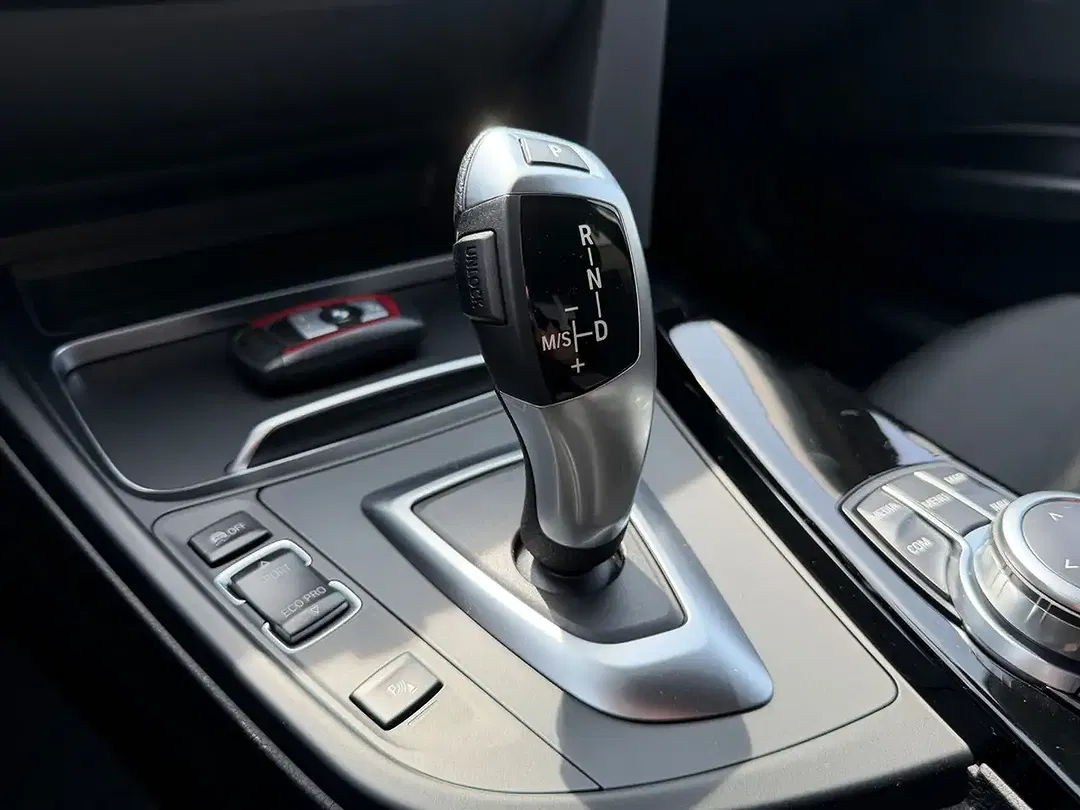 BMW 318 - Thumbnail 18