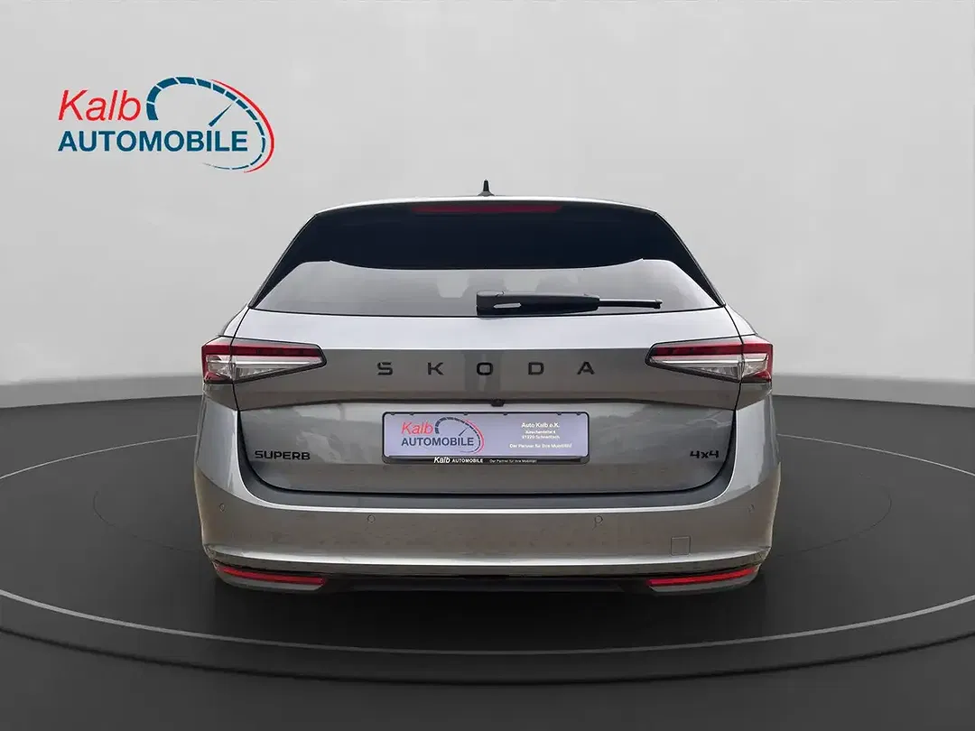 Skoda Superb - Thumbnail 4