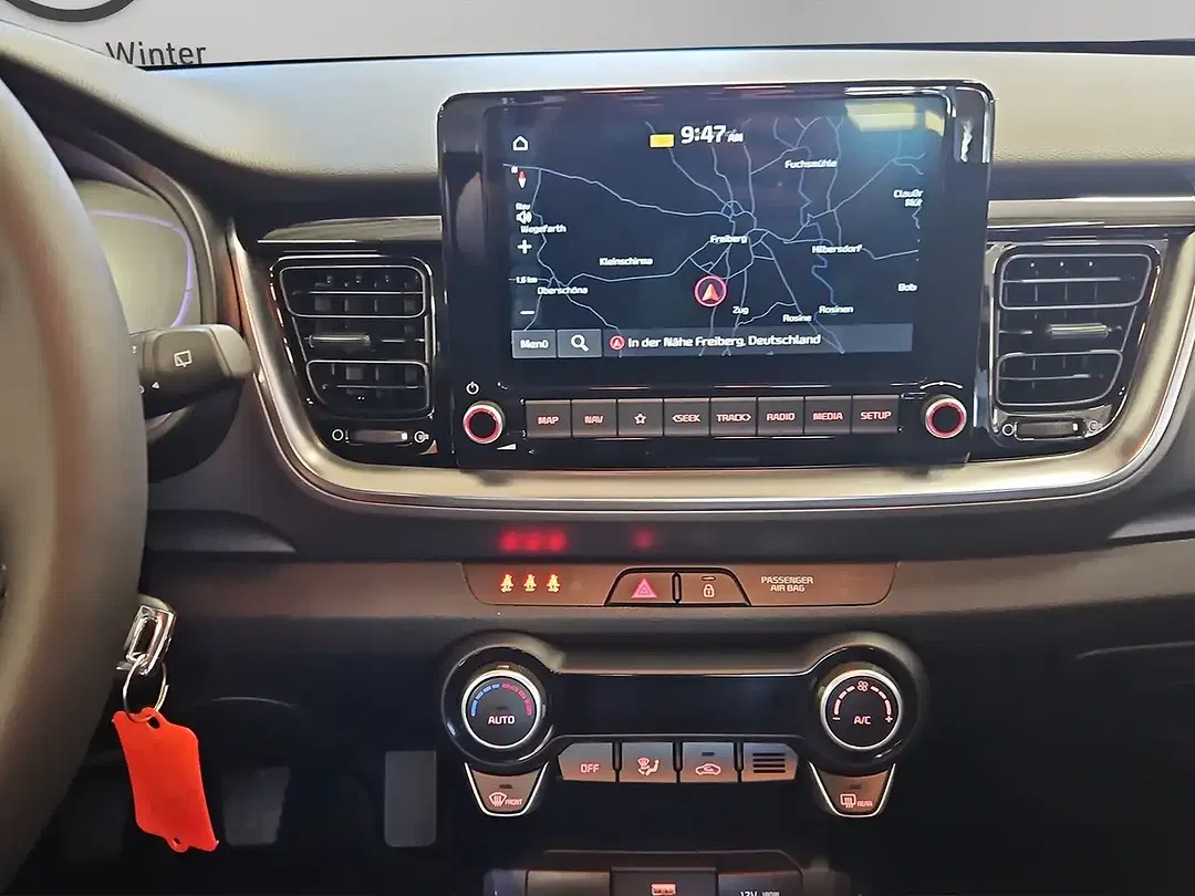 Kia Stonic - Thumbnail 10