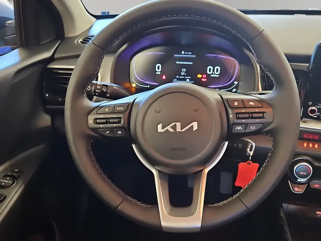 Kia Stonic - Thumbnail 8