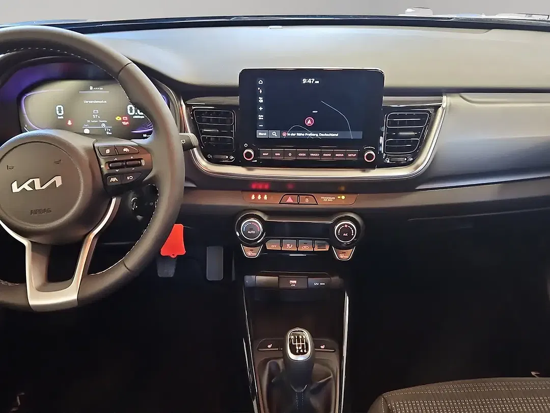 Kia Stonic - Thumbnail 9