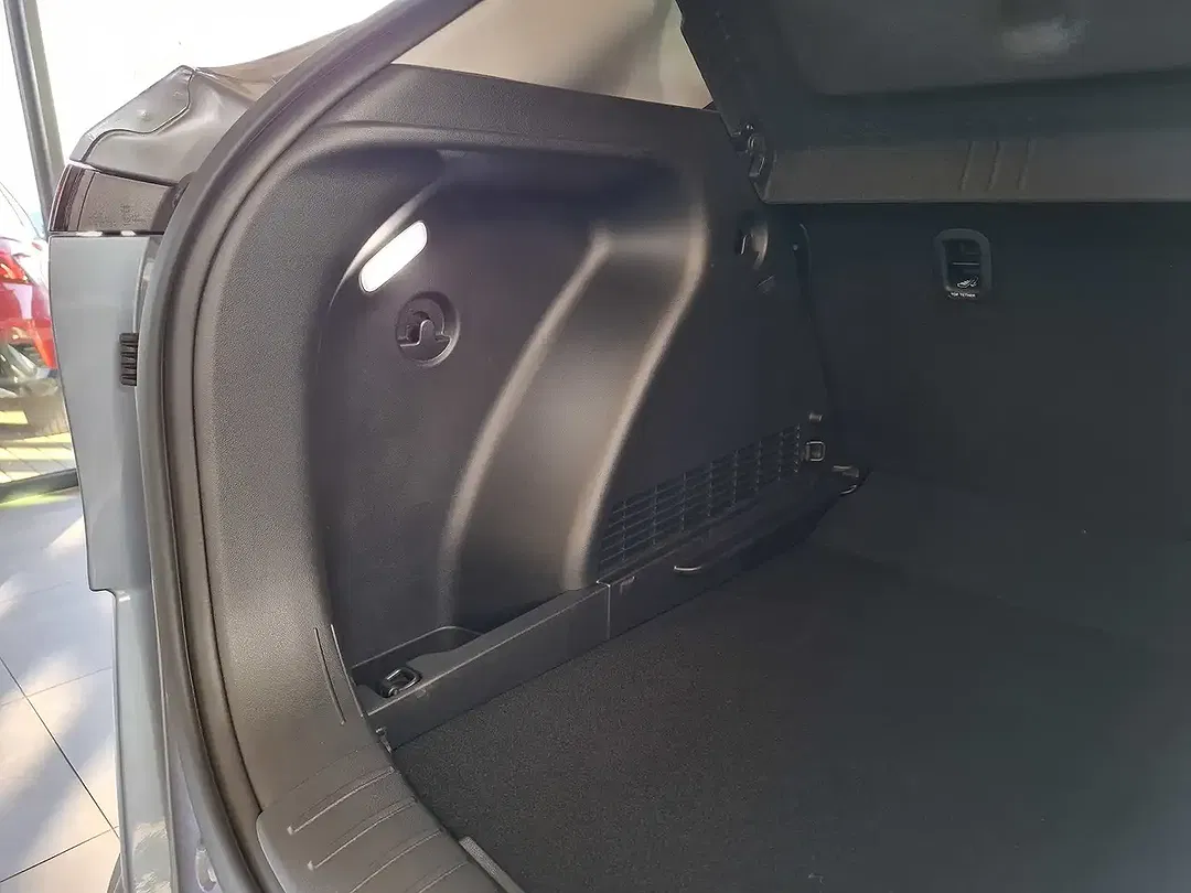 Hyundai KONA - Thumbnail 10