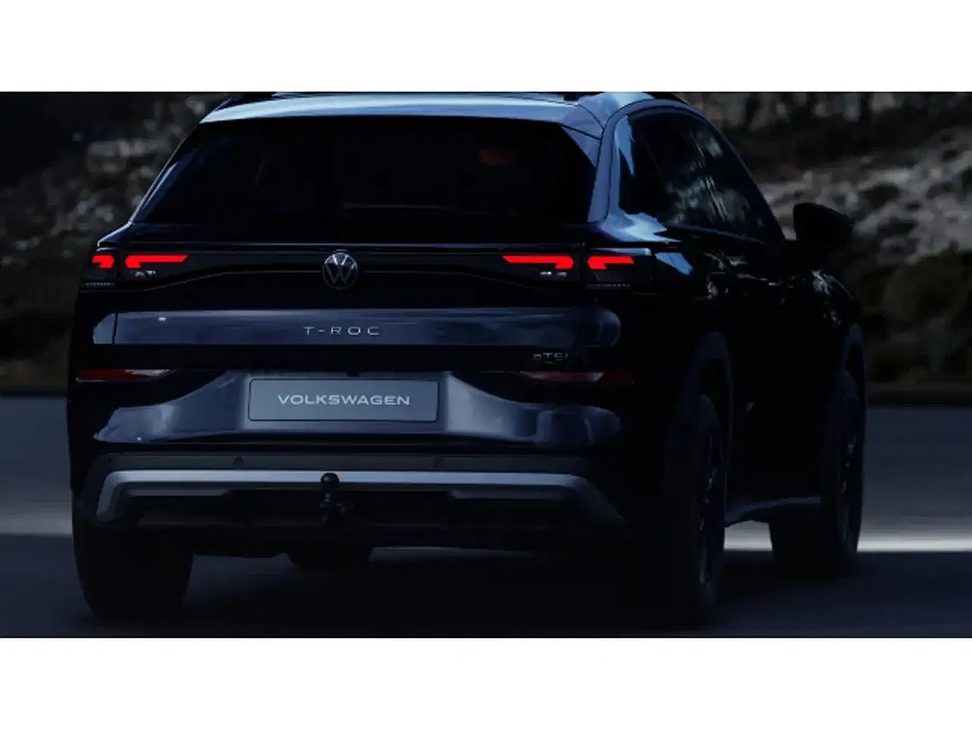 Volkswagen T-Roc - Thumbnail 12