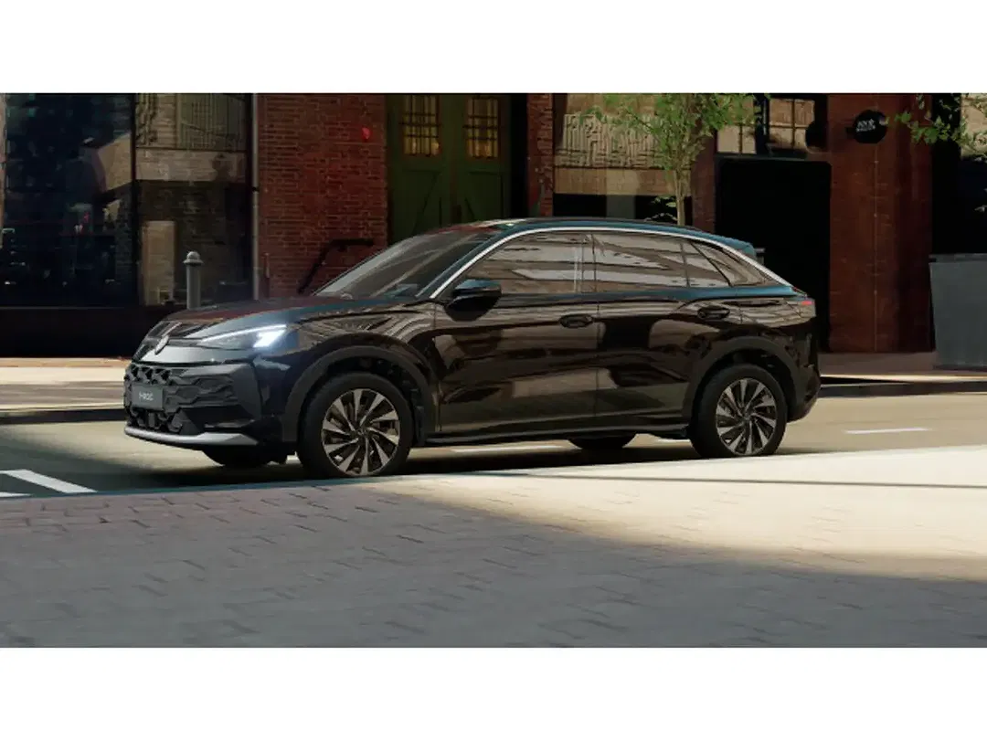 Volkswagen T-Roc - Thumbnail 4