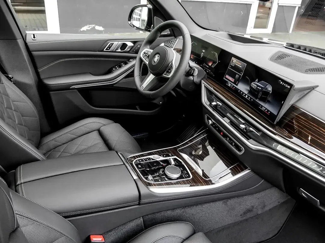 BMW X5 - Thumbnail 3