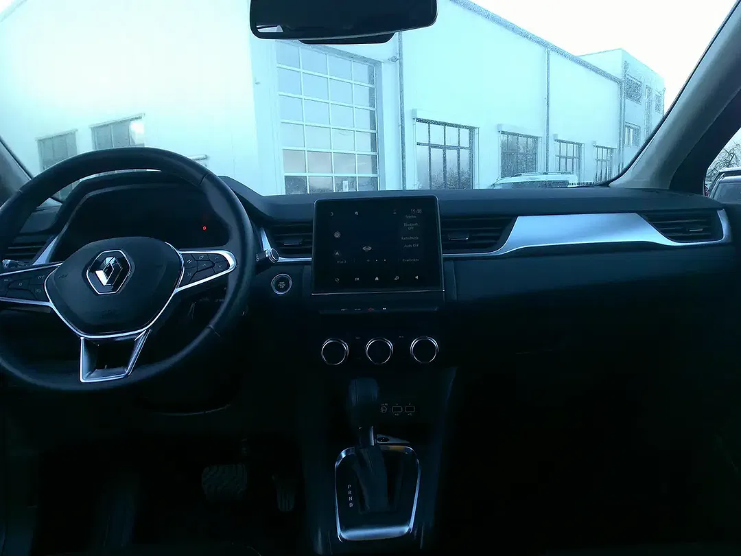 Renault Captur - Thumbnail 9