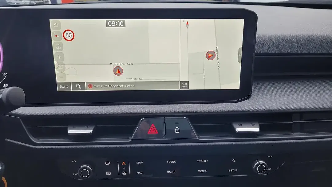 Kia Stonic - Thumbnail 12