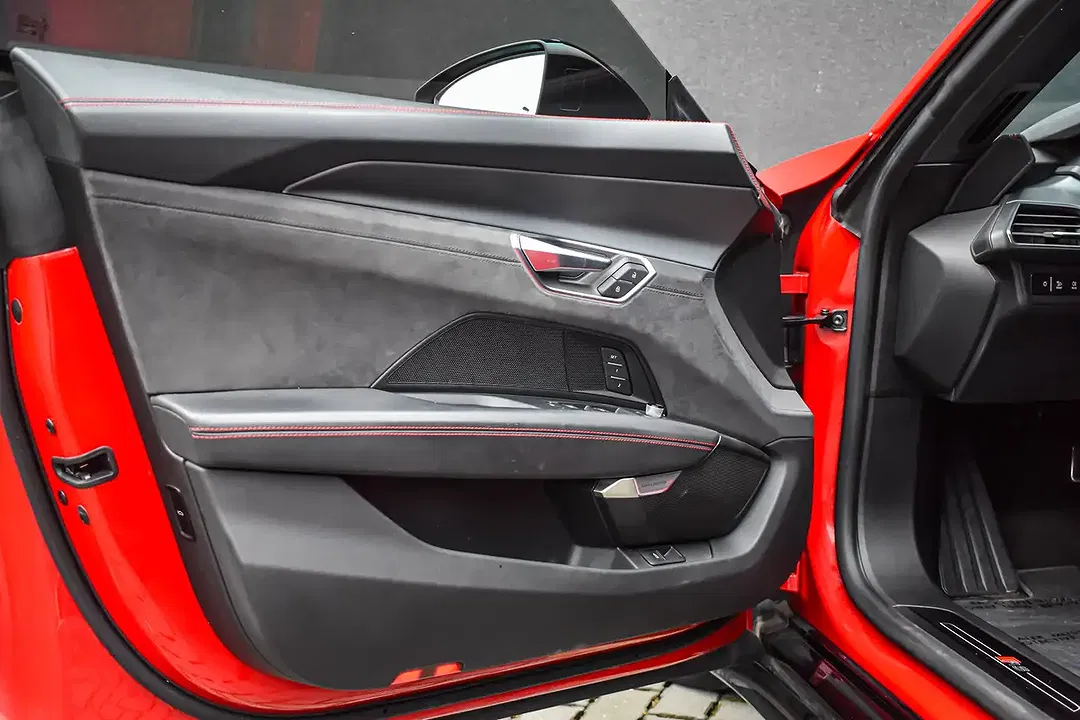 Audi RS e-tron GT - Thumbnail 12