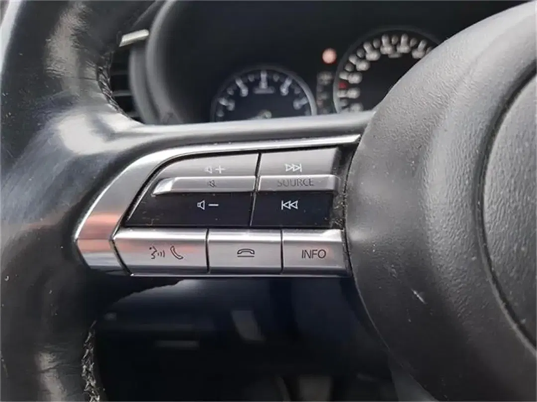Mazda CX-30 - Thumbnail 13