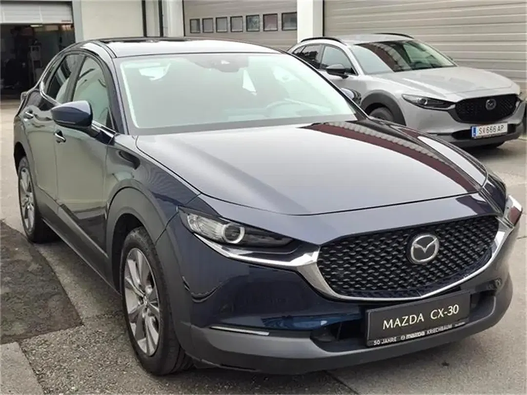 Mazda CX-30 - Thumbnail 3