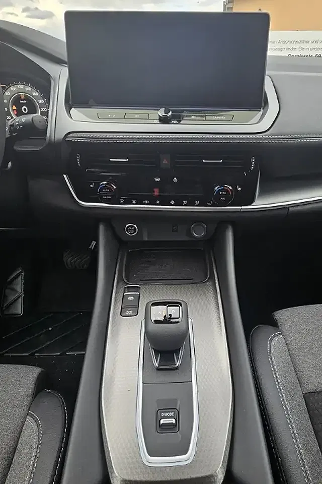 Nissan Qashqai - Thumbnail 8