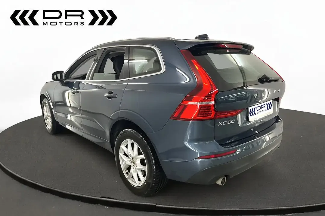 Volvo XC60 - Thumbnail 3