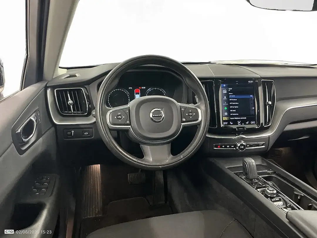 Volvo XC60 - Thumbnail 6
