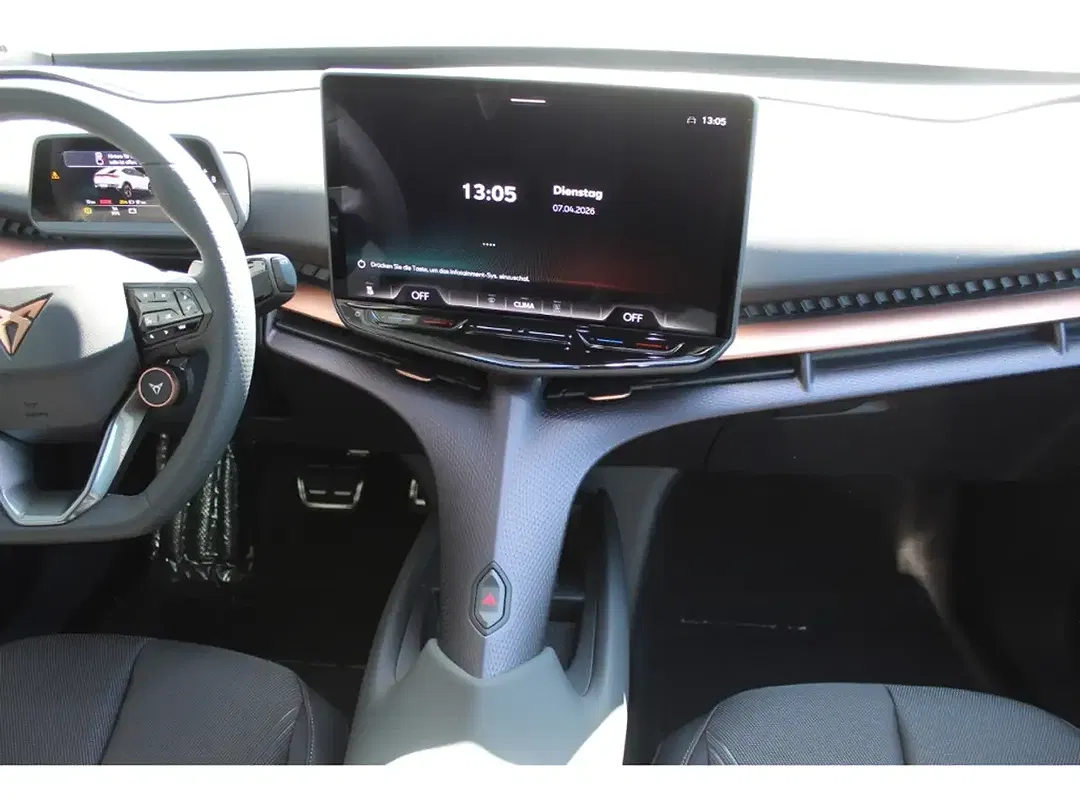 CUPRA Tavascan - Thumbnail 8