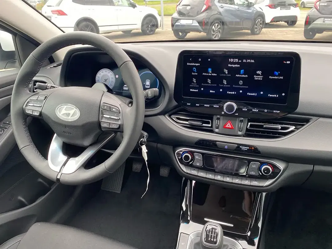 Hyundai i30 - Thumbnail 11