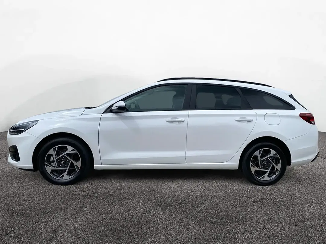 Hyundai i30 - Thumbnail 3