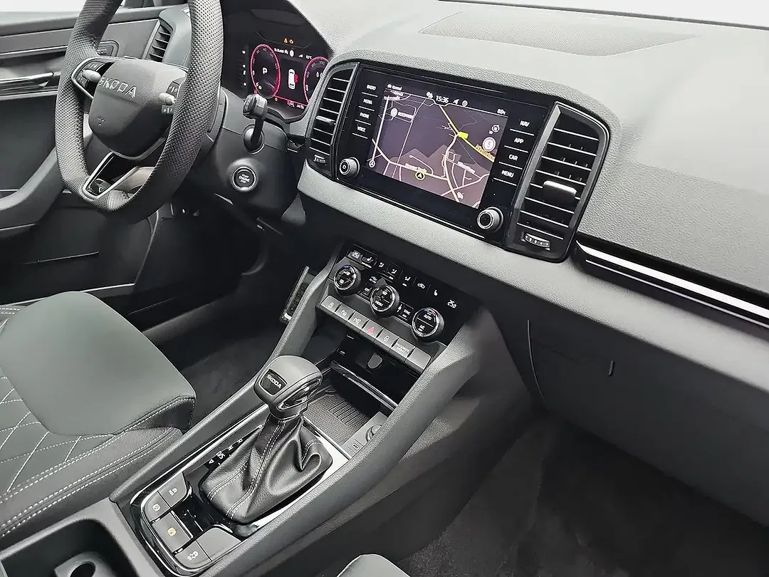 Skoda Karoq - Thumbnail 17
