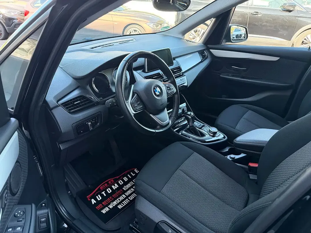 BMW 225 - Thumbnail 11