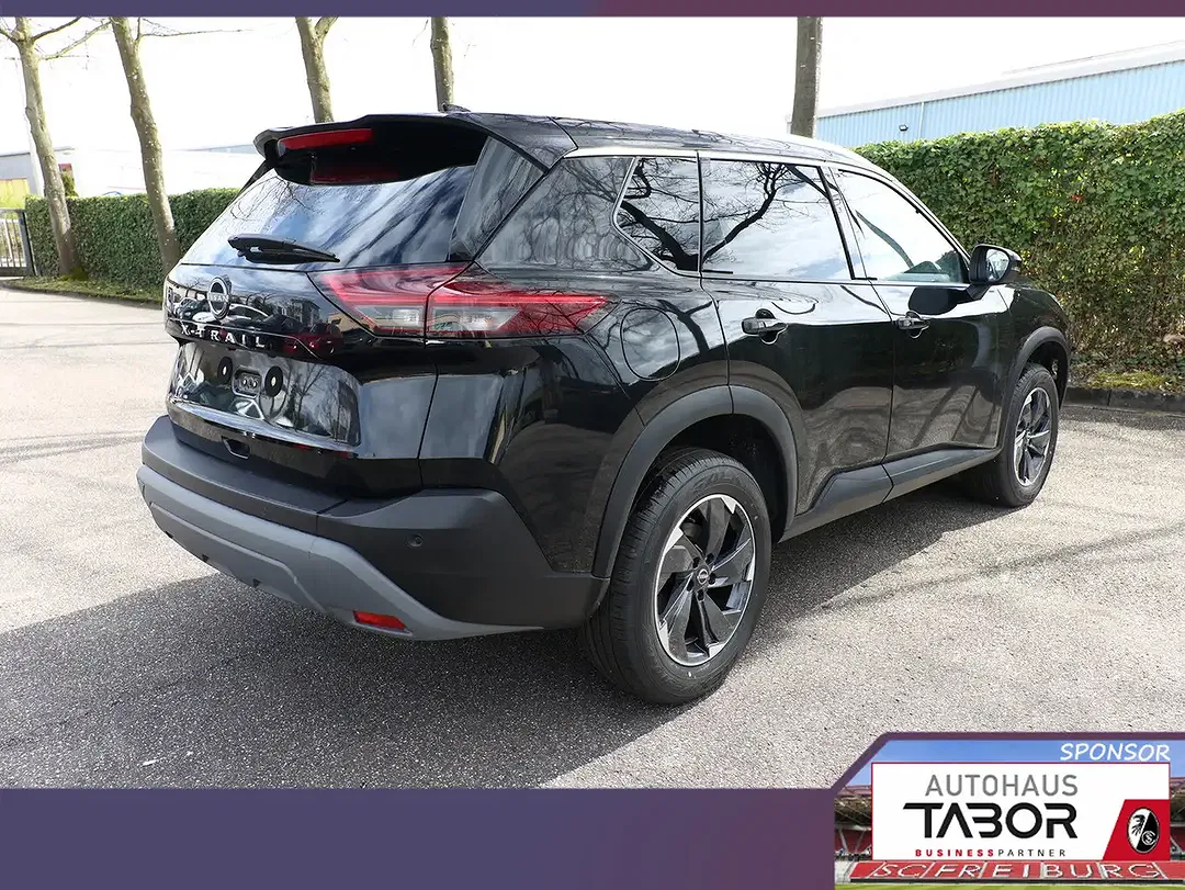 Nissan X-Trail - Thumbnail 3