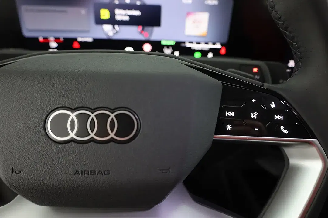 Audi Q3 - Thumbnail 16