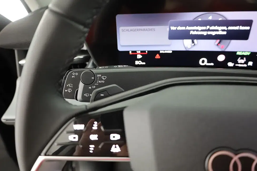 Audi Q3 - Thumbnail 18