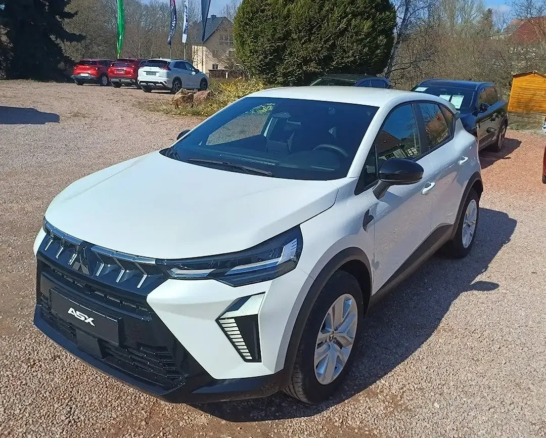 Mitsubishi ASX - Thumbnail 2