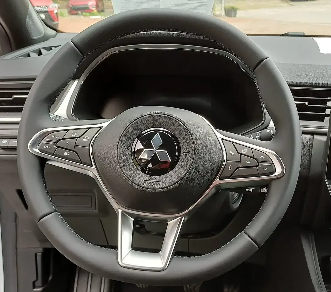 Mitsubishi ASX - Thumbnail 6