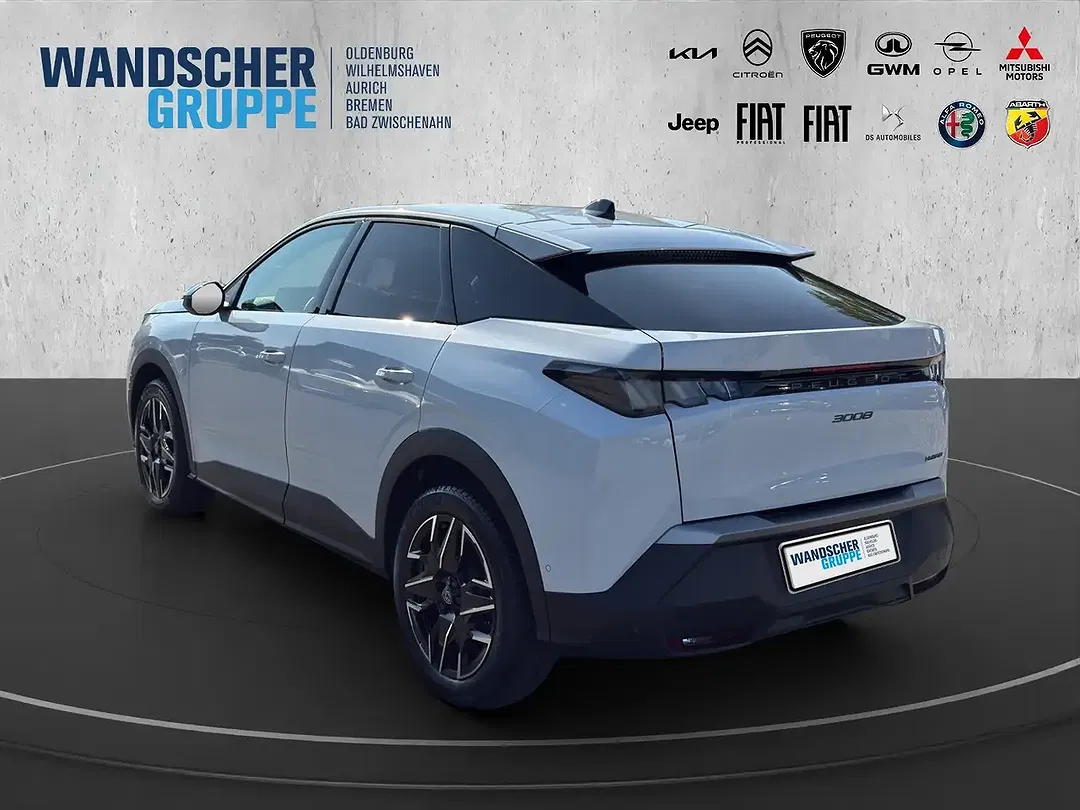 Peugeot 3008 - Thumbnail 3