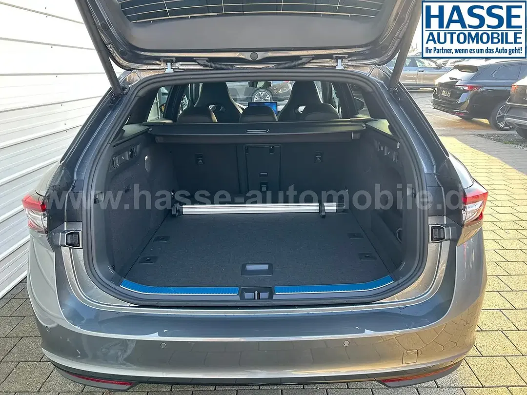 Skoda Superb - Thumbnail 6