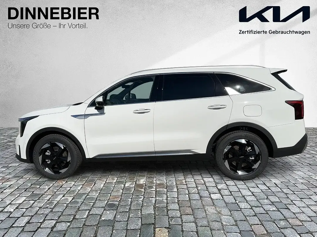 Kia Sorento - Thumbnail 3