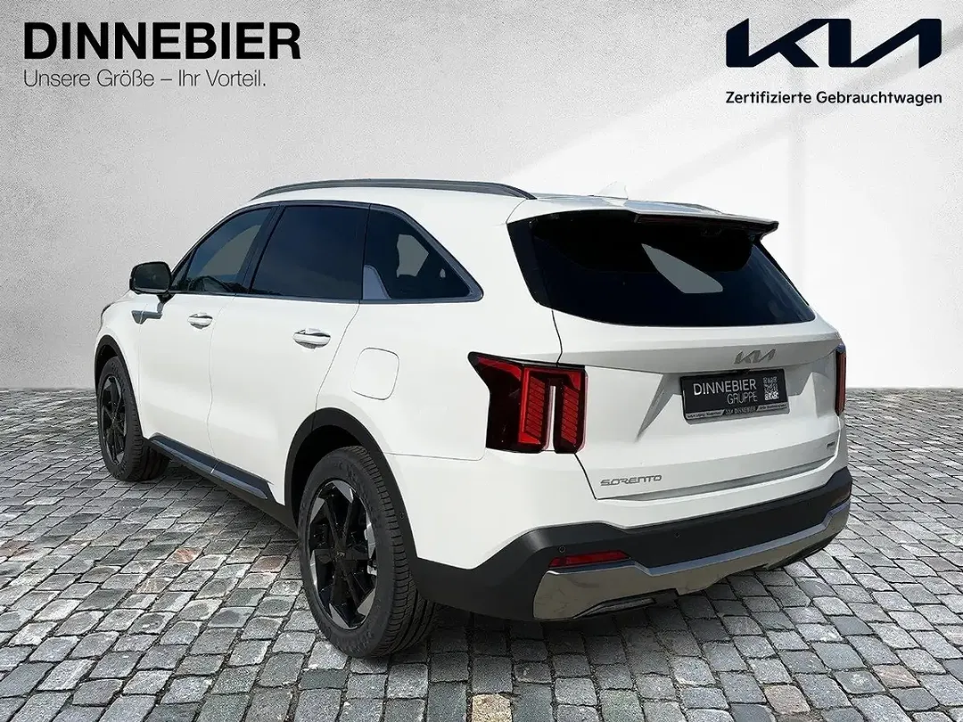 Kia Sorento - Thumbnail 4